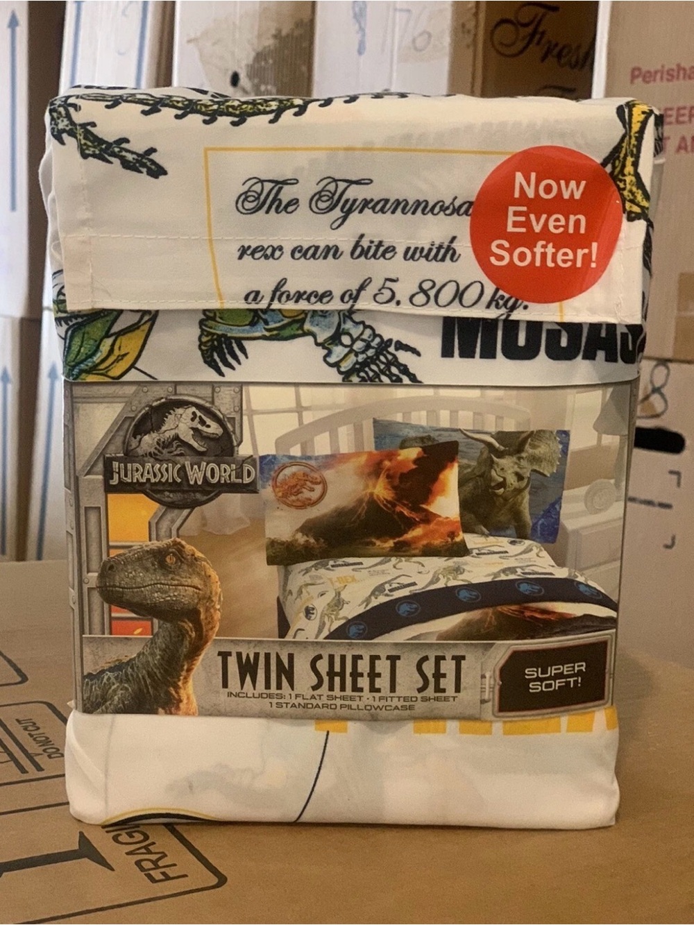 Jurassic World Bedding Twin Sheet 3 PC Set: Flat Sheet, Fitted Sheet, Pillowcase